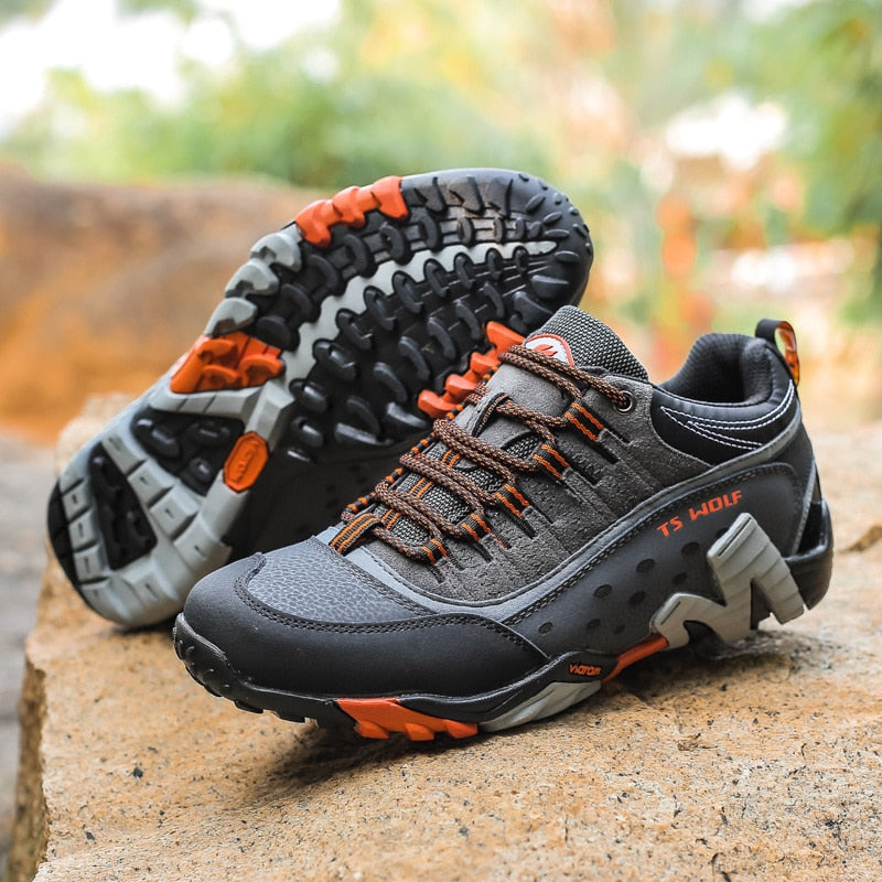 Men Hiking Shoes