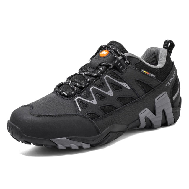 Men Hiking Shoes